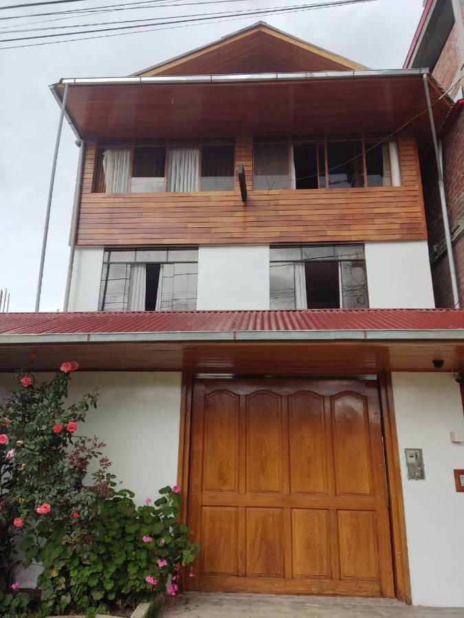Suzet House Guest House Oxapampa Bagian luar foto
